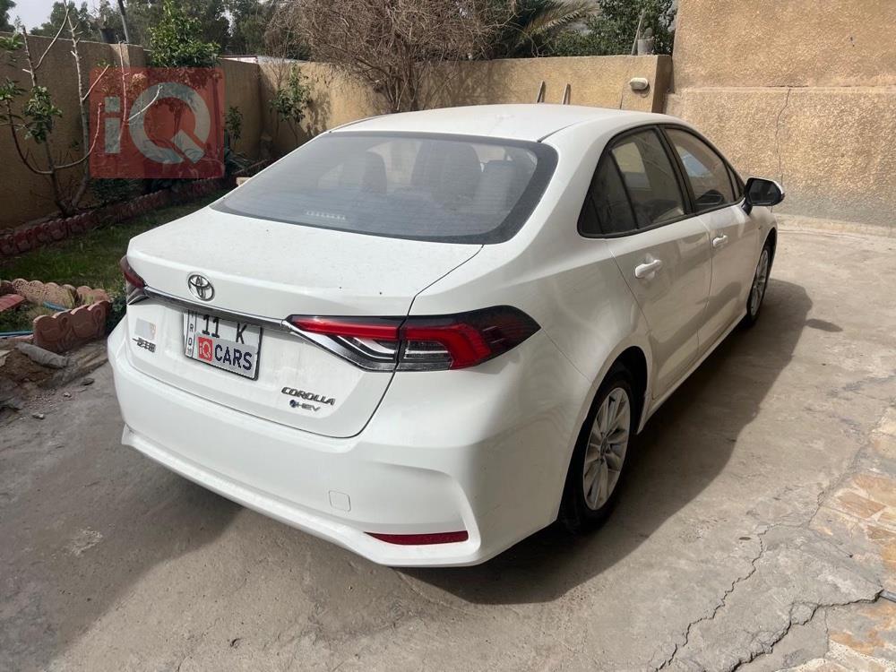 تۆیۆتا کۆرۆلا